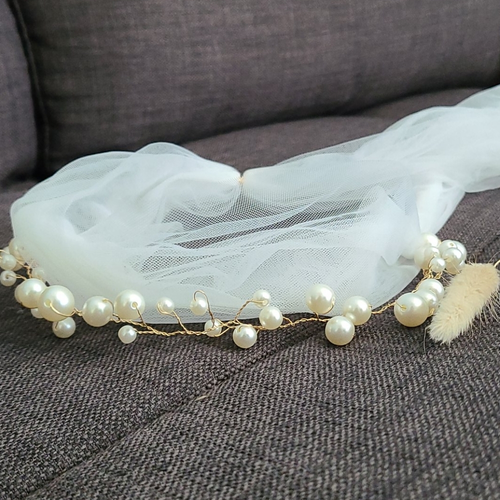 Bhldn Tulle headband with pearl accents - Picture 3 of 3